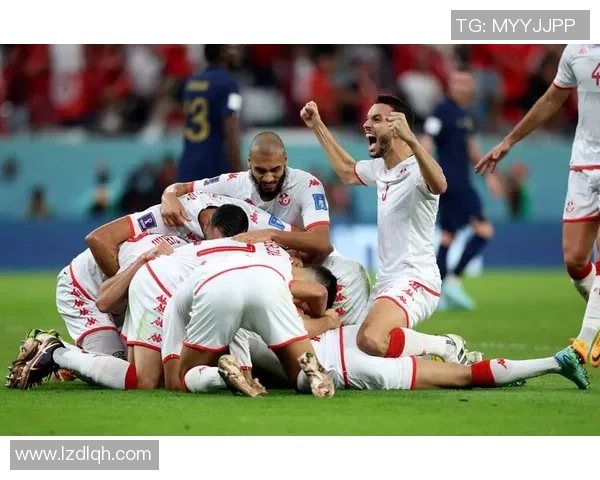 厄瓜多尔在世界杯小组赛中战胜突尼斯圆满收官精彩旅程落幕